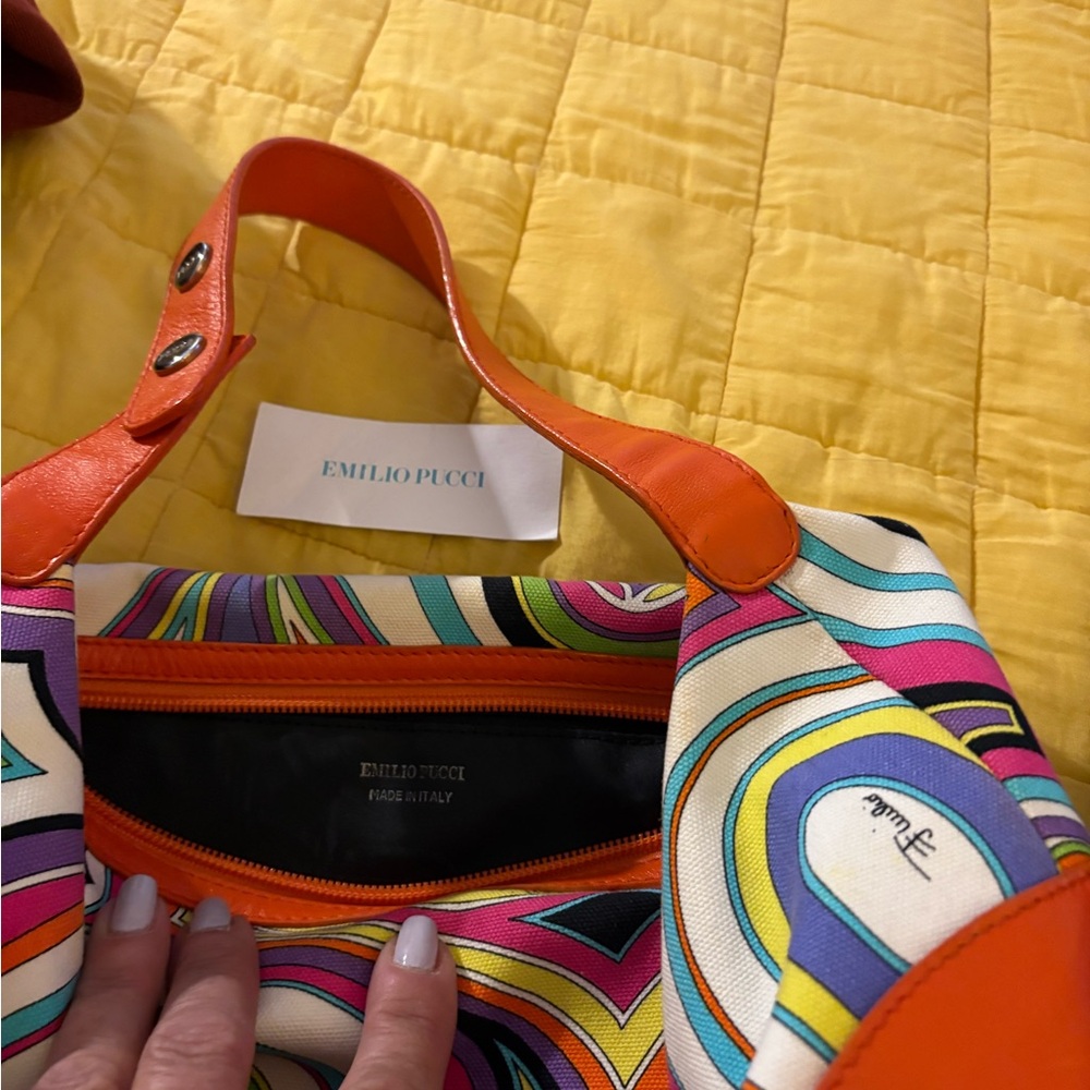 Emilio Pucci 
Orange Shoulder Bag with Psychedelic Swirl Design - Picture 5 of 8
